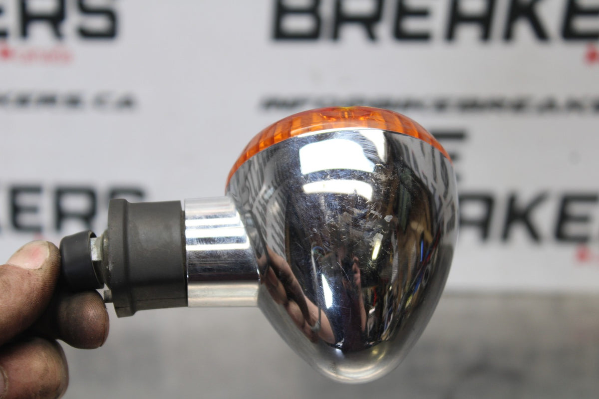 03 KAWASAKI VULCAN 1600 LEFT FRONT TURN SIGNAL LIGHT INDICATOR BB865