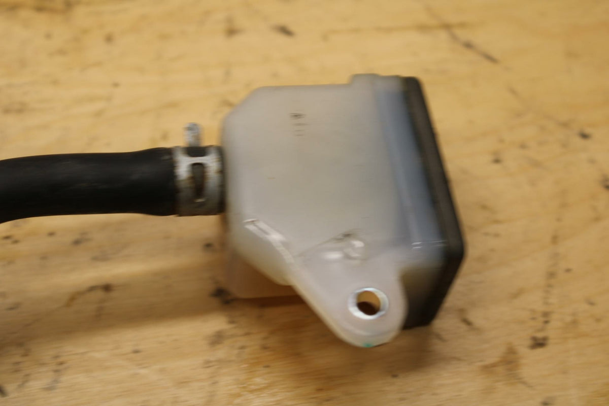 07-12 SUZUKI BANDIT 650S REAR BACK BRAKE MASTER CYLINDER W RESERVOIR BB328