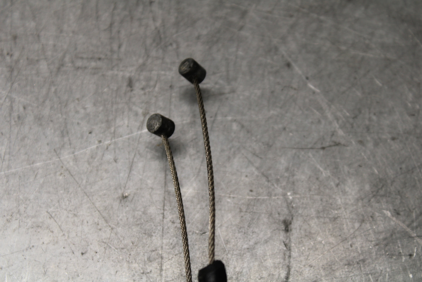 00-05 KAWASAKI NINJA ZX12R THROTTLE CABLES LINES BB121