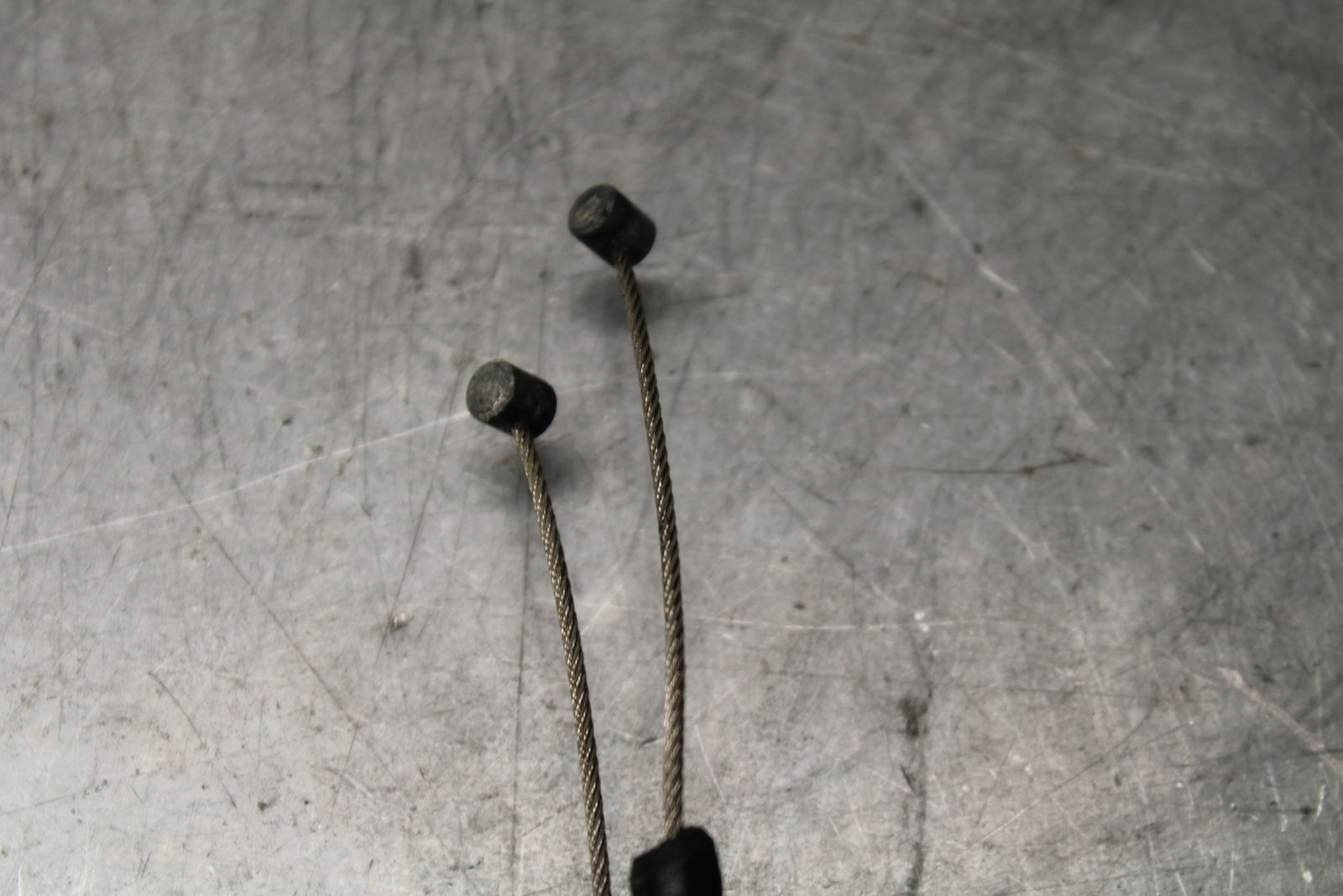 00-05 KAWASAKI NINJA ZX12R THROTTLE CABLES LINES BB121