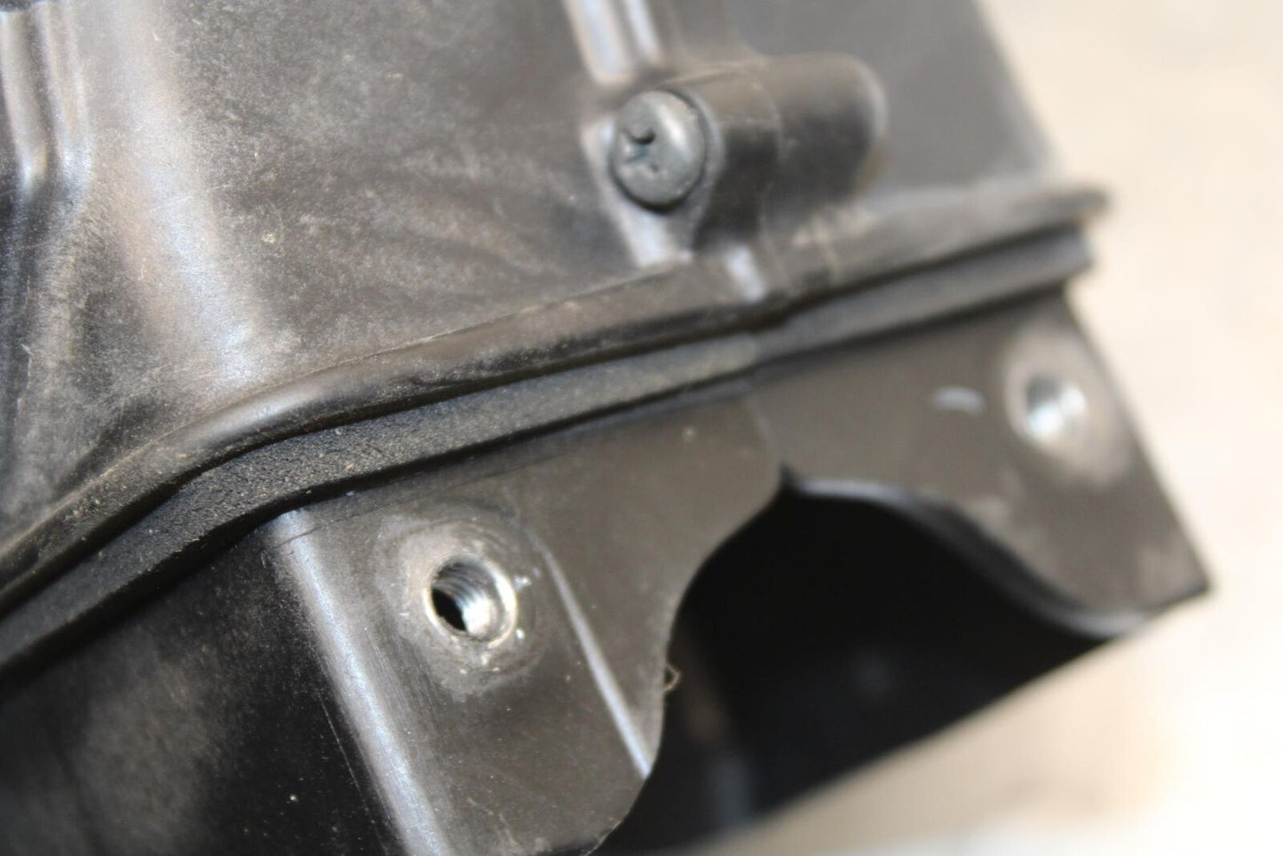 09-12 KAWASAKI NINJA ZX6R ZX600R RAM AIR INTAKE TUBE DUCT BB617