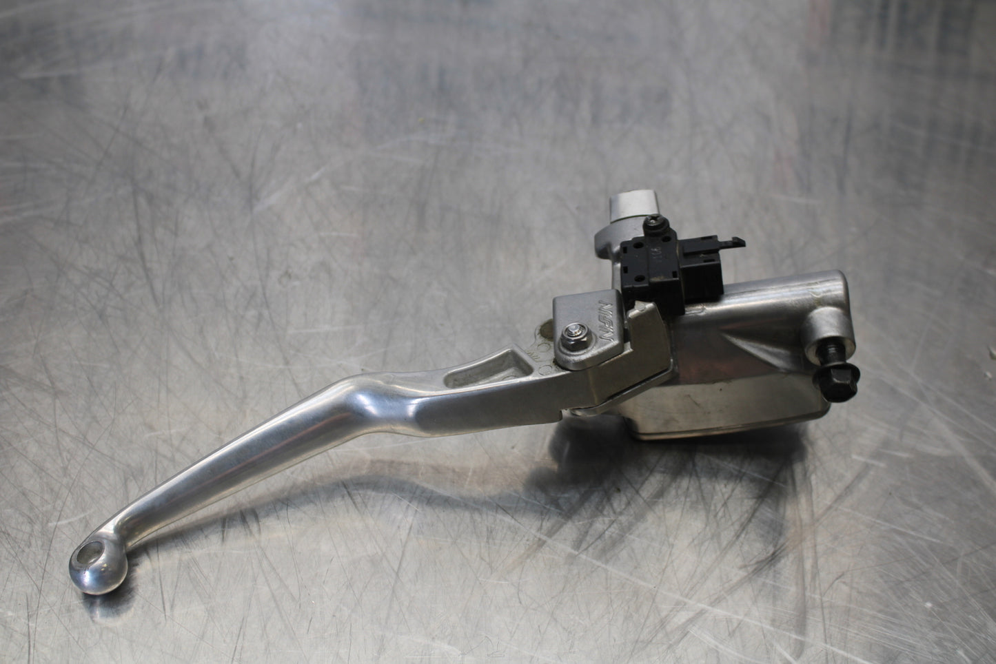 09 YAMAHA ROYAL STAR XVZ1300TF VENTURE CLUTCH MASTER CYLINDER BB151
