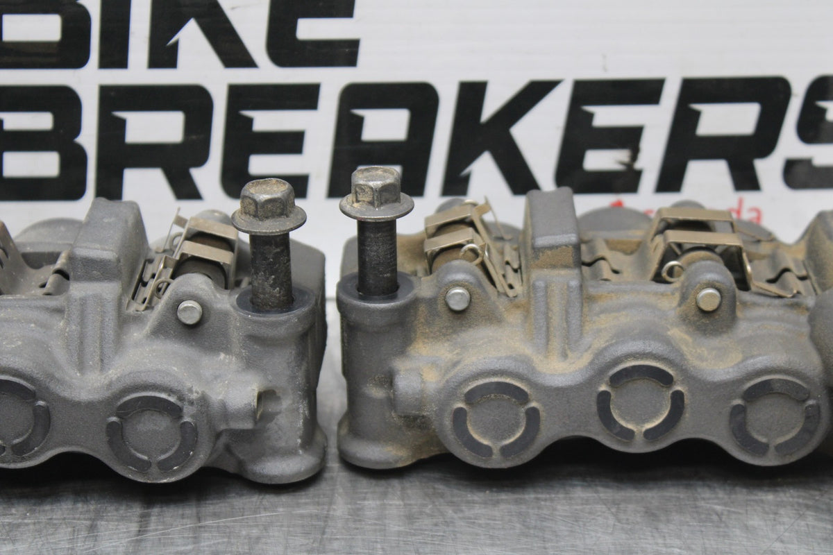 07-08 YAMAHA YZF R1 RIGHT LEFT FRONT BRAKE CALIPER SET PAIR CALIPERS BB771