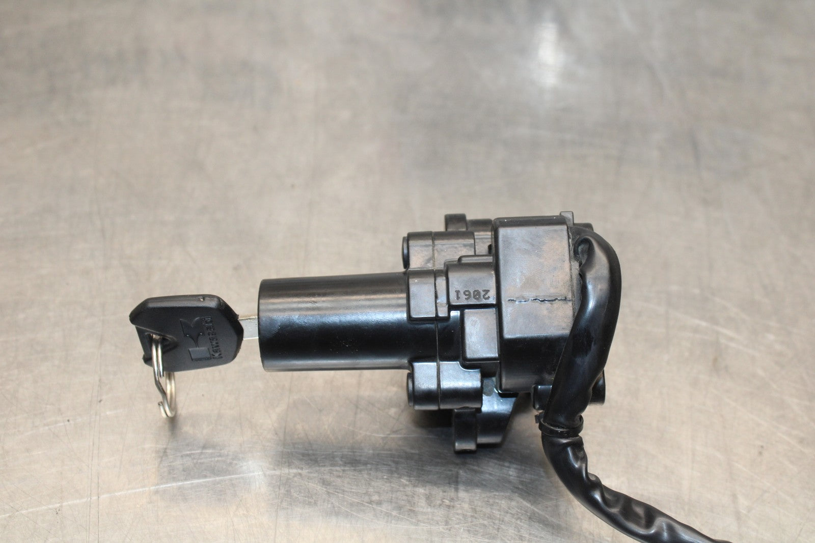 13-17 KAWASAKI NINJA 300 EX300 ABS IGNITION LOCK KEY SET GAS CAP AND SEAT  BB187