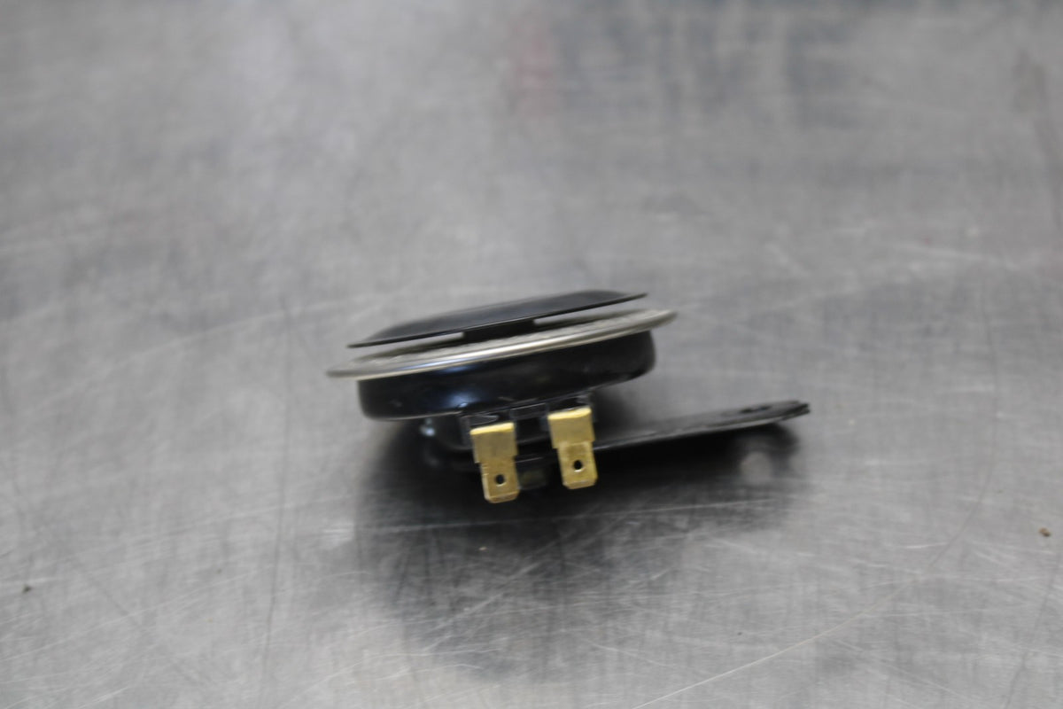 22-25 YAMAHA YZF R7 HORN SIGNAL BB182