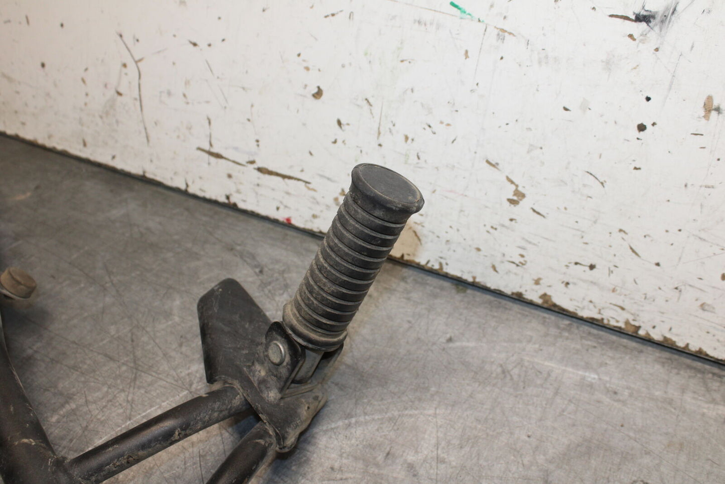 16-17 KAWASAKI VULCAN S 650 EN650 ABS REAR PASSENGER FOOT STEP PEG/ MOUNT BB731