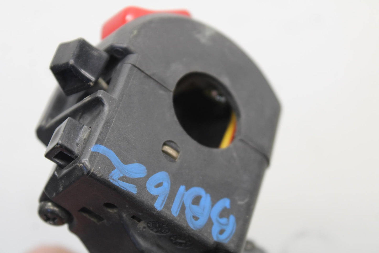 03 KAWASAKI NINJA ZX6RR ZX600K RIGHT CLIP ON HANDLE KILL OFF START SWITCH BB105