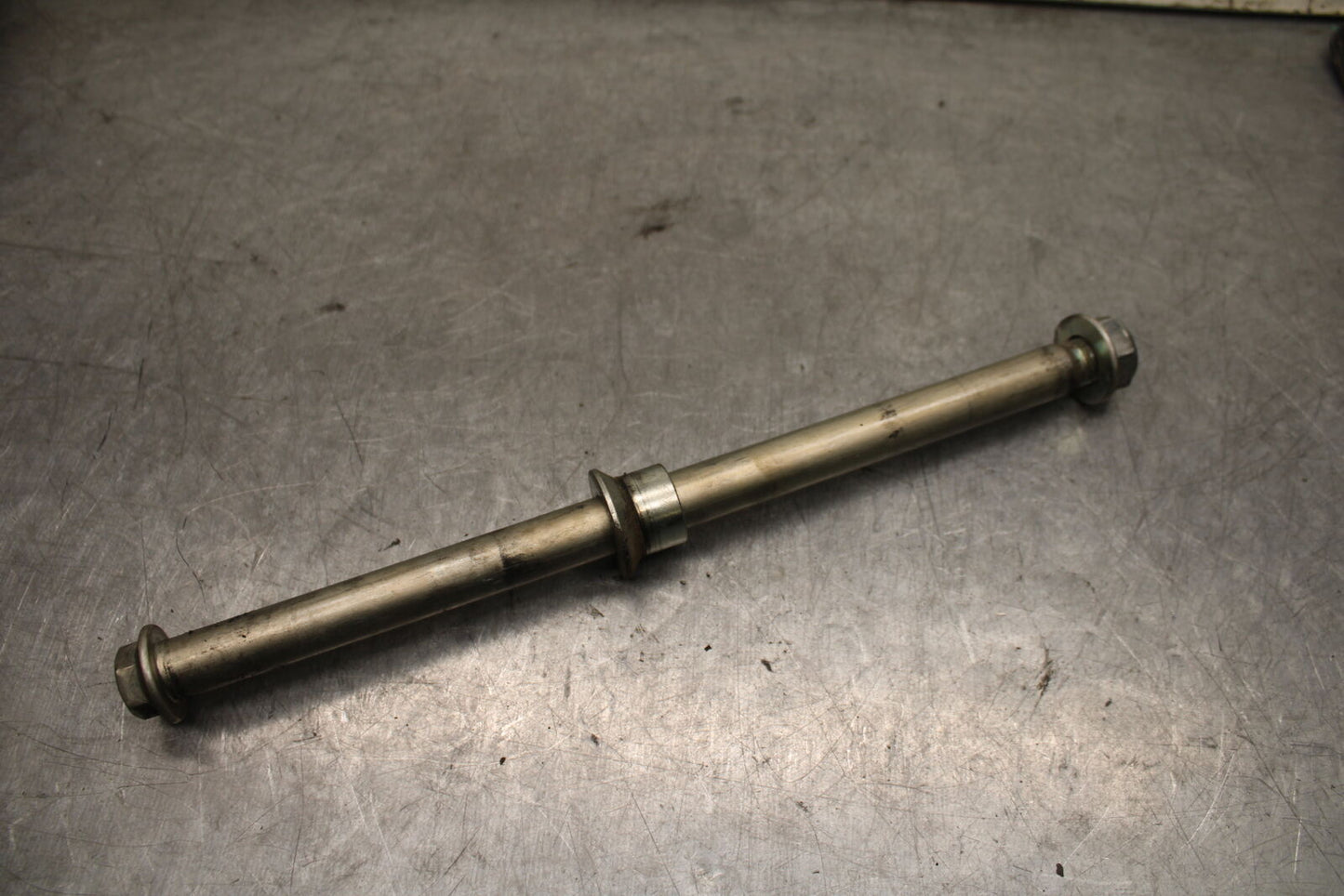 17-24 YAMAHA BOLT XVS950 REAR AXLE BACK WHEEL RIM PIVOT BOLT AXEL BB729