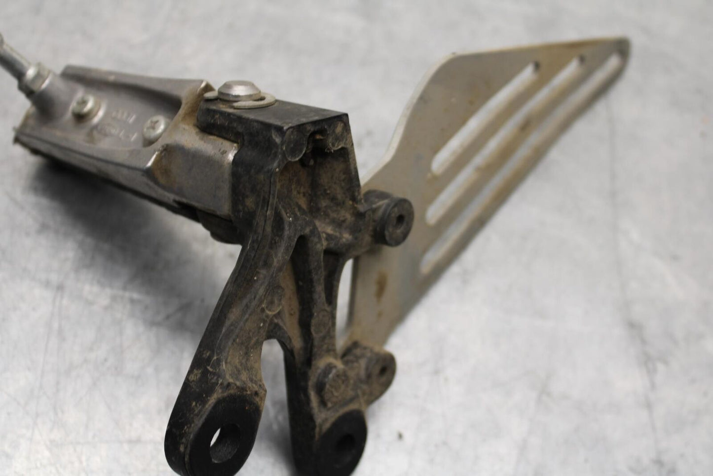 2012 Kawasaki Ninja ZX14R ZX1400E LEFT REARSET REAR SET DRIVER FOOT PEG REST BB6