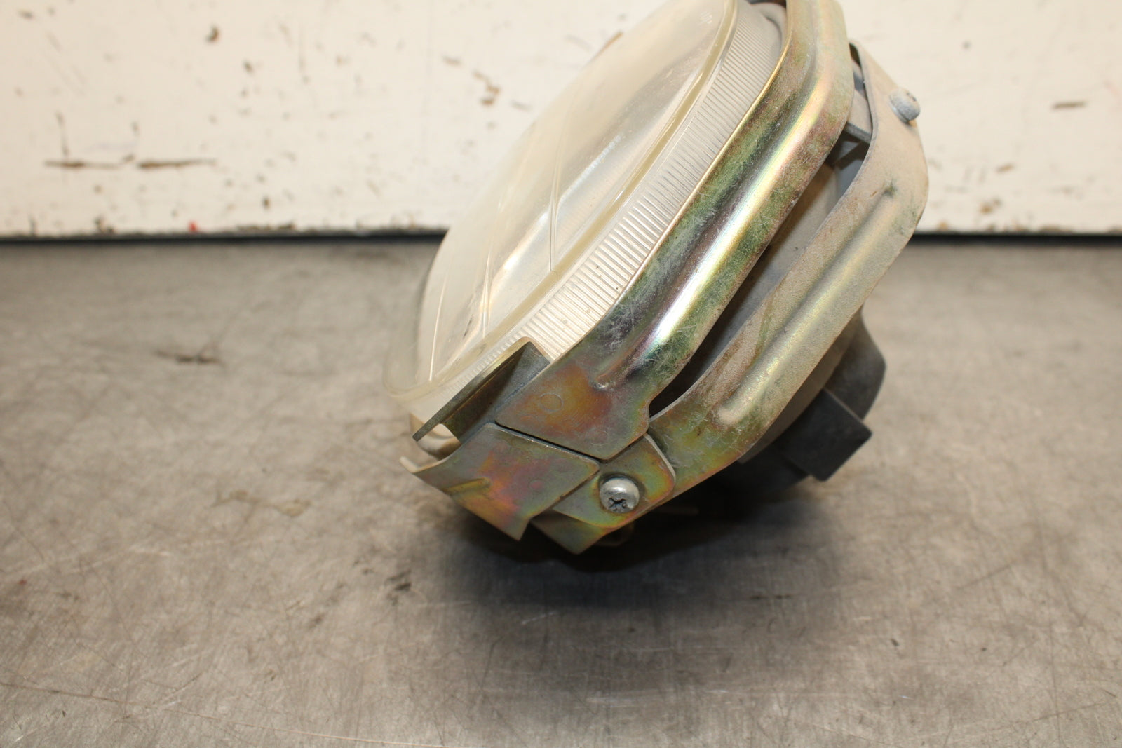 02-04 HONDA VTX1800S SINGLE HEADLIGHT HEAD LAMP LIGHT BB712