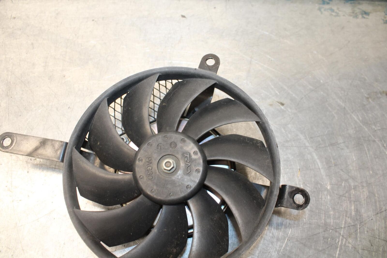 08-10 SUZUKI GSXR 600  ENGINE RADIATOR COOLING FAN BB101 #B
