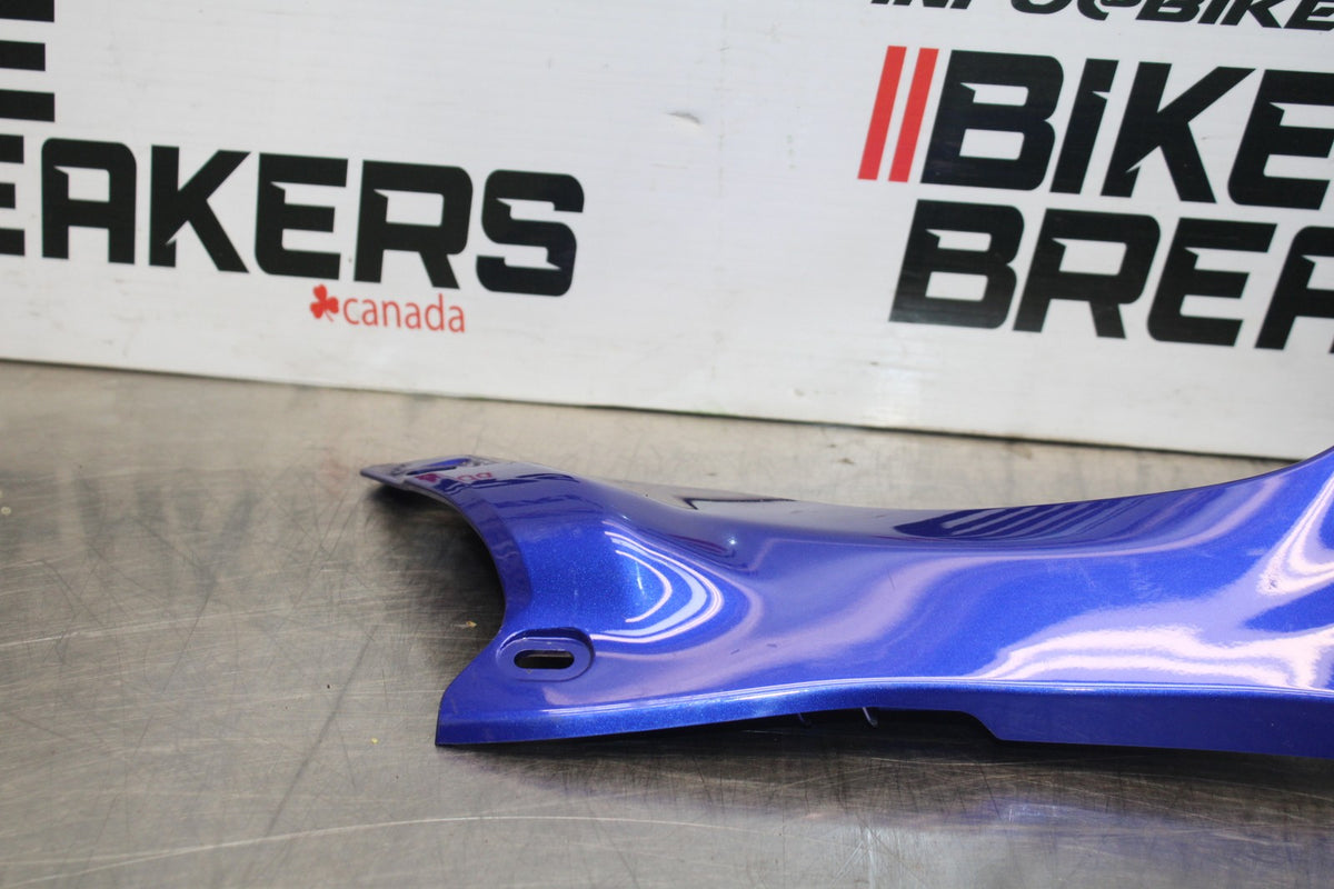 22-25 YAMAHA YZF R7 LEFT FRONT DUCT COVER PANEL COWL BB583