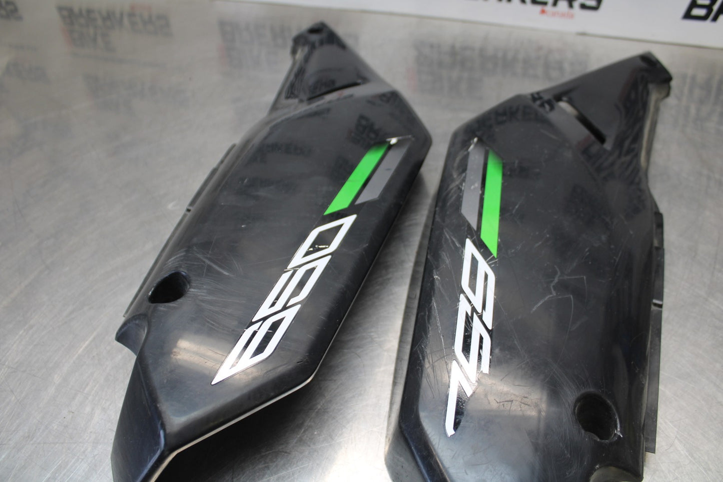 08-18 KAWASAKI KLR650 RIGHT & LEFT REAR BACK TAIL FAIRING COWL SHROUD BB183