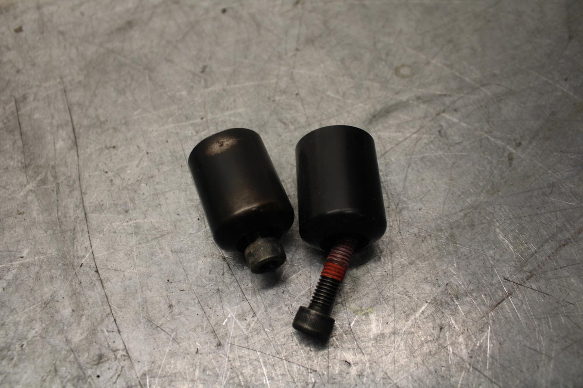 2007 Kawasaki Ninja ZX6R ZX600P HANDLEBAR END CAPS WEIGHTS  13042-1133 BB47