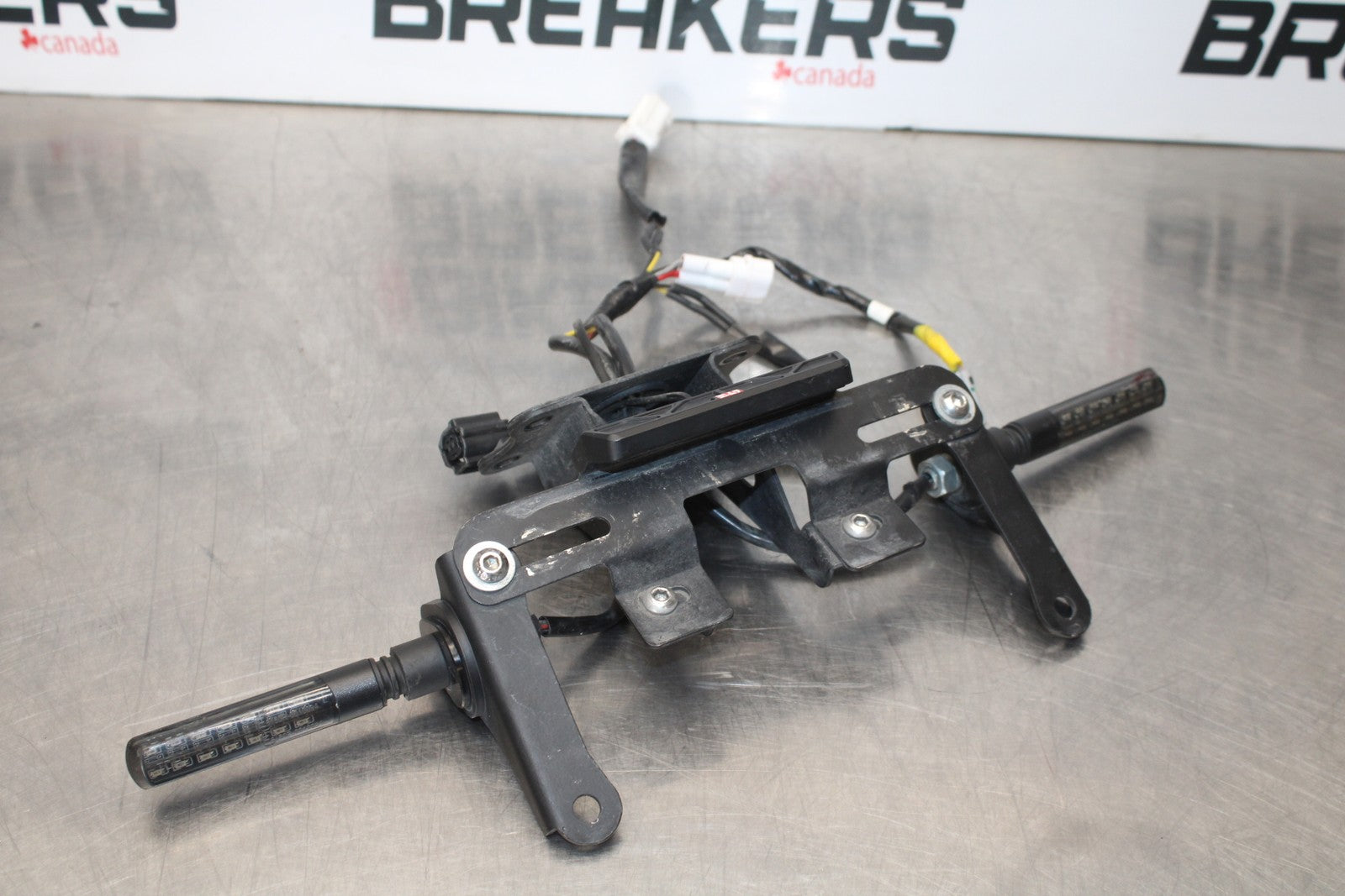 23-24 YAMAHA MT-07 YOSHIMURA FENDER ELIMINATOR LICENSE PLATE BRACKET BB194