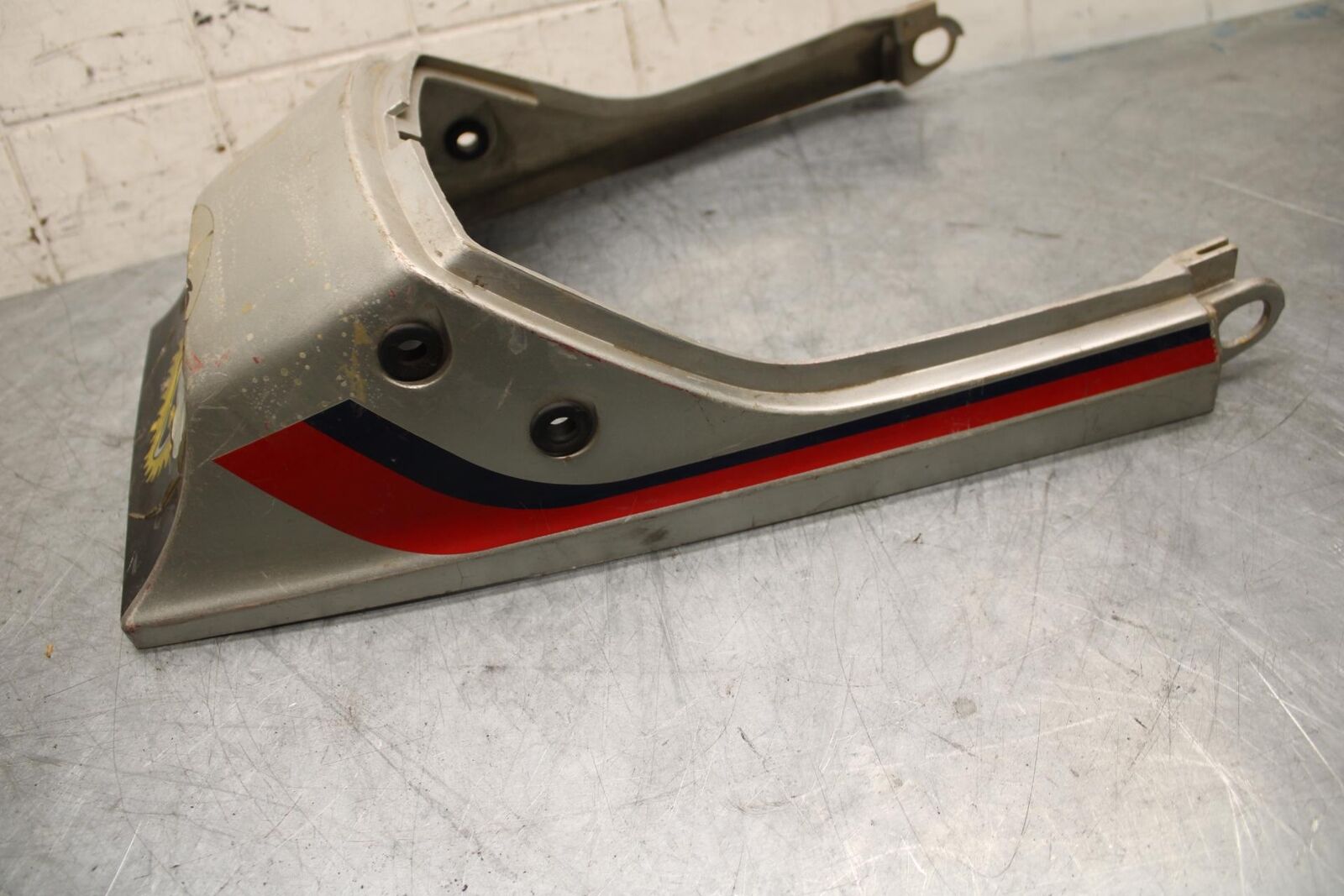 1983 Kawasaki GPz305 EX305B Belt REAR BACK TAIL FAIRING COWL SHROUD