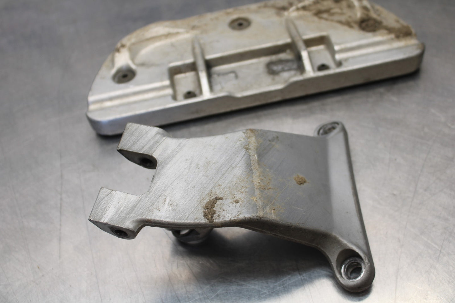 05-06 VICTORY KINGPIN DELUXE LEFT FRONT FOOT REST PEG STEP BB195