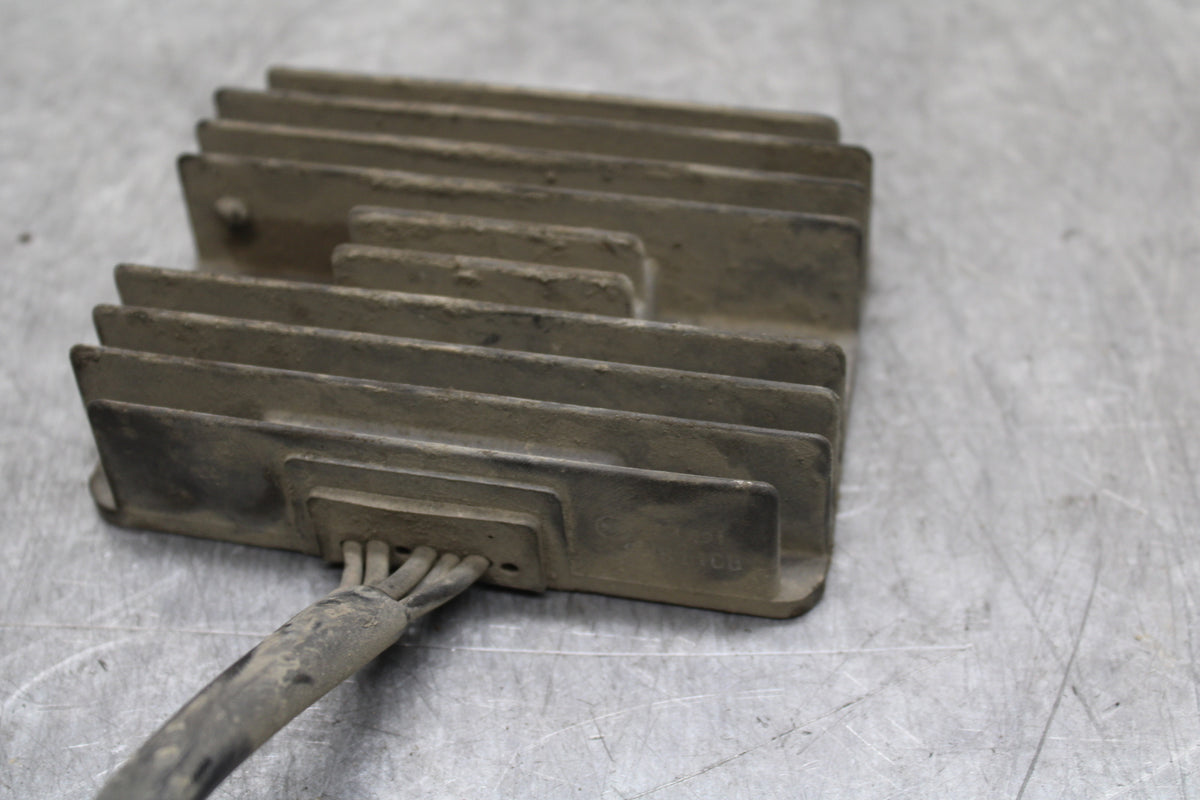 14-16 TRIUMPH AMERICA LT RECTIFIER VOLTAGE REGULATOR BB720