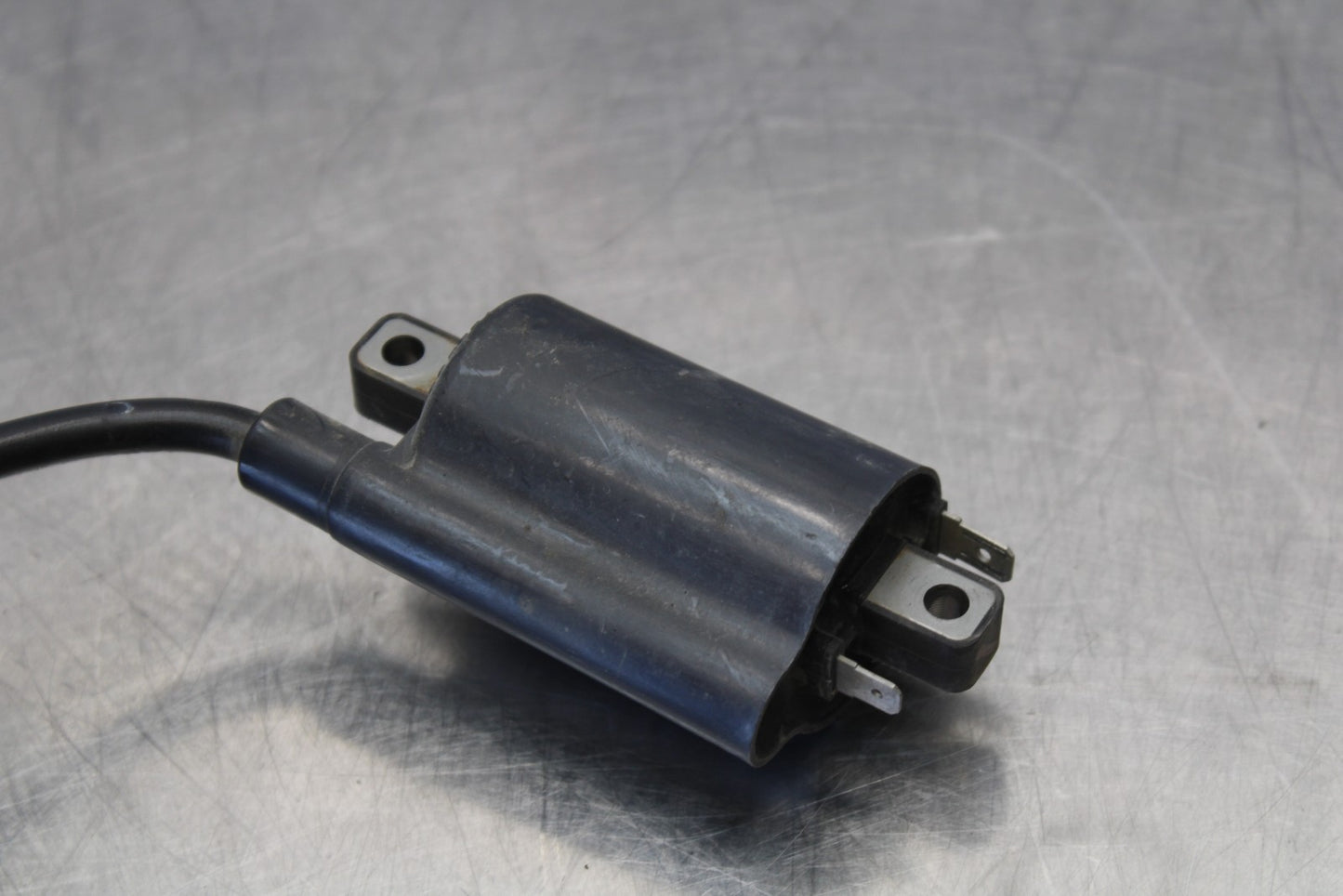 08-18 KAWASAKI KLR650 IGNITION COIL SPARK PLUG CAP  BB183