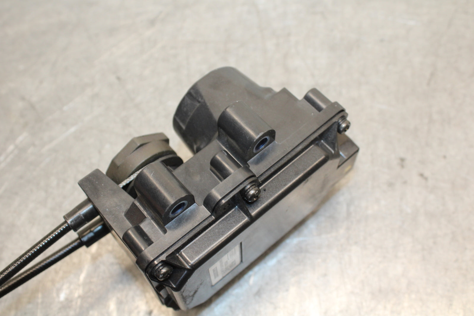 21-24 APRILIA RSV4 EXHAUST VALVE SERVO MOTOR BB668