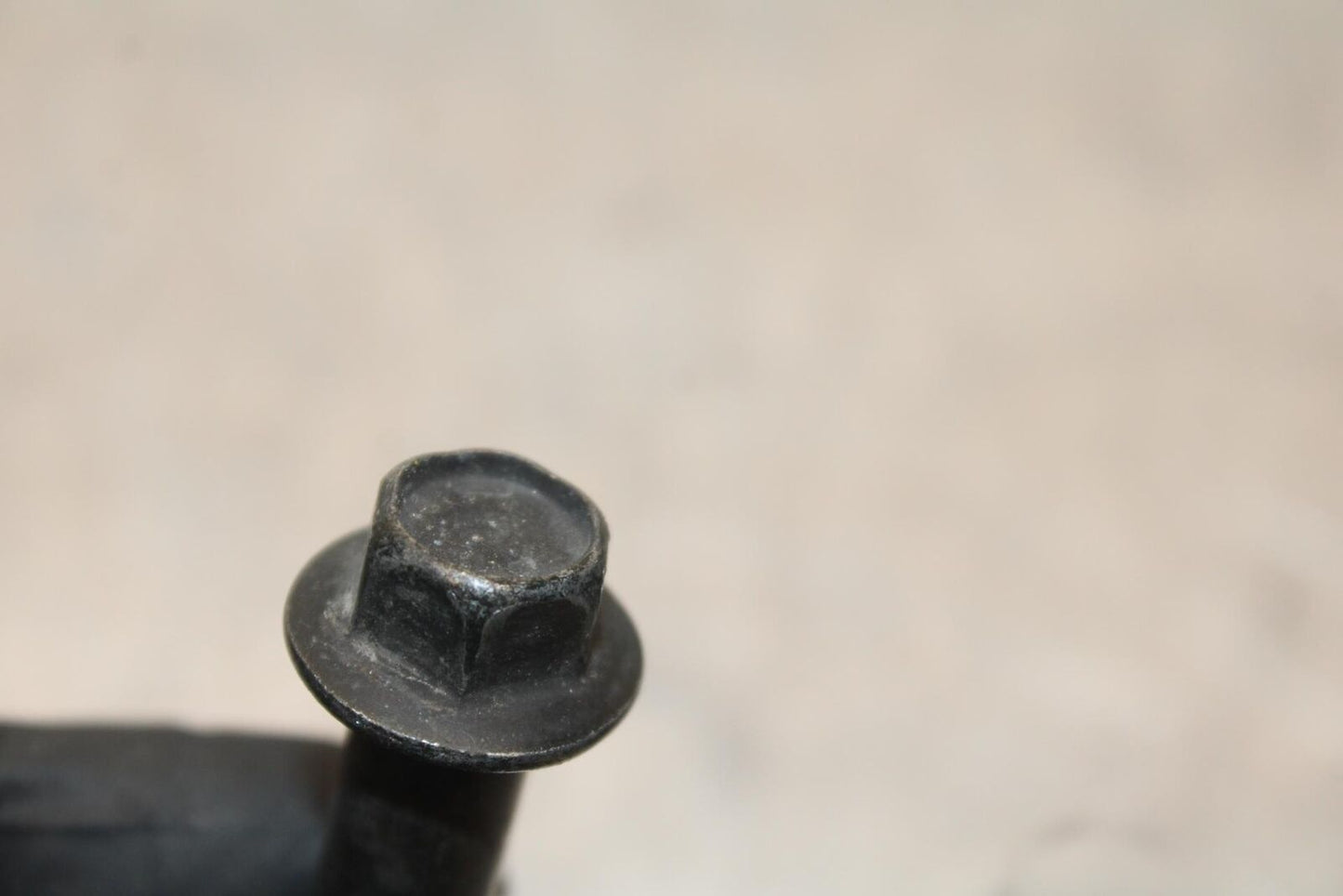 2007 Yamaha YZF R1 FRONT CALIPER BOLTS SET  90401-10012-00 BB83