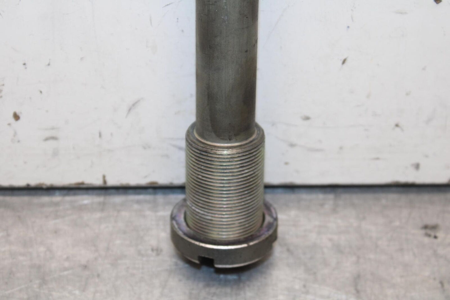 2011 Suzuki GSXR600 REAR BACK SWINGARM BOLT SUSPENSION PIVOT AXLE BB94