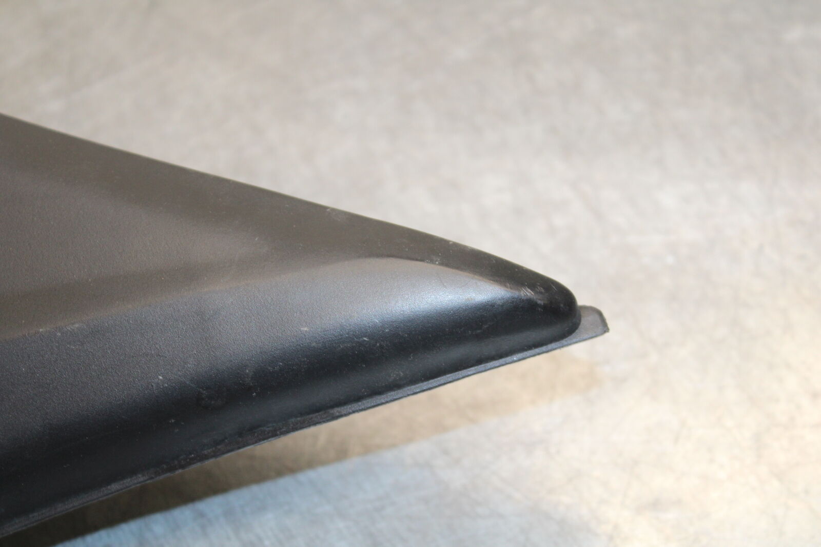 05-06 HONDA CBR600RR RIGHT LEFT FRONT SIDE SEAT PANELS COWLS FAIRINGS  BB689
