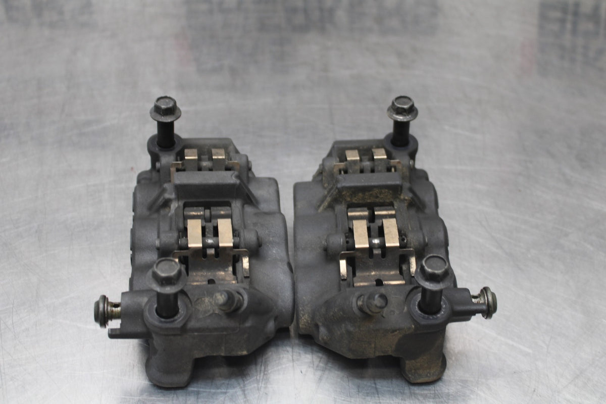 07 YAMAHA YZF R1 RIGHT LEFT FRONT BRAKE CALIPER SET PAIR CALIPERS BB826