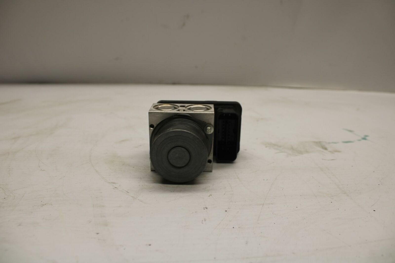 17-20 YAMAHA YZF R6 ABS PUMP UNIT MODULE BB257