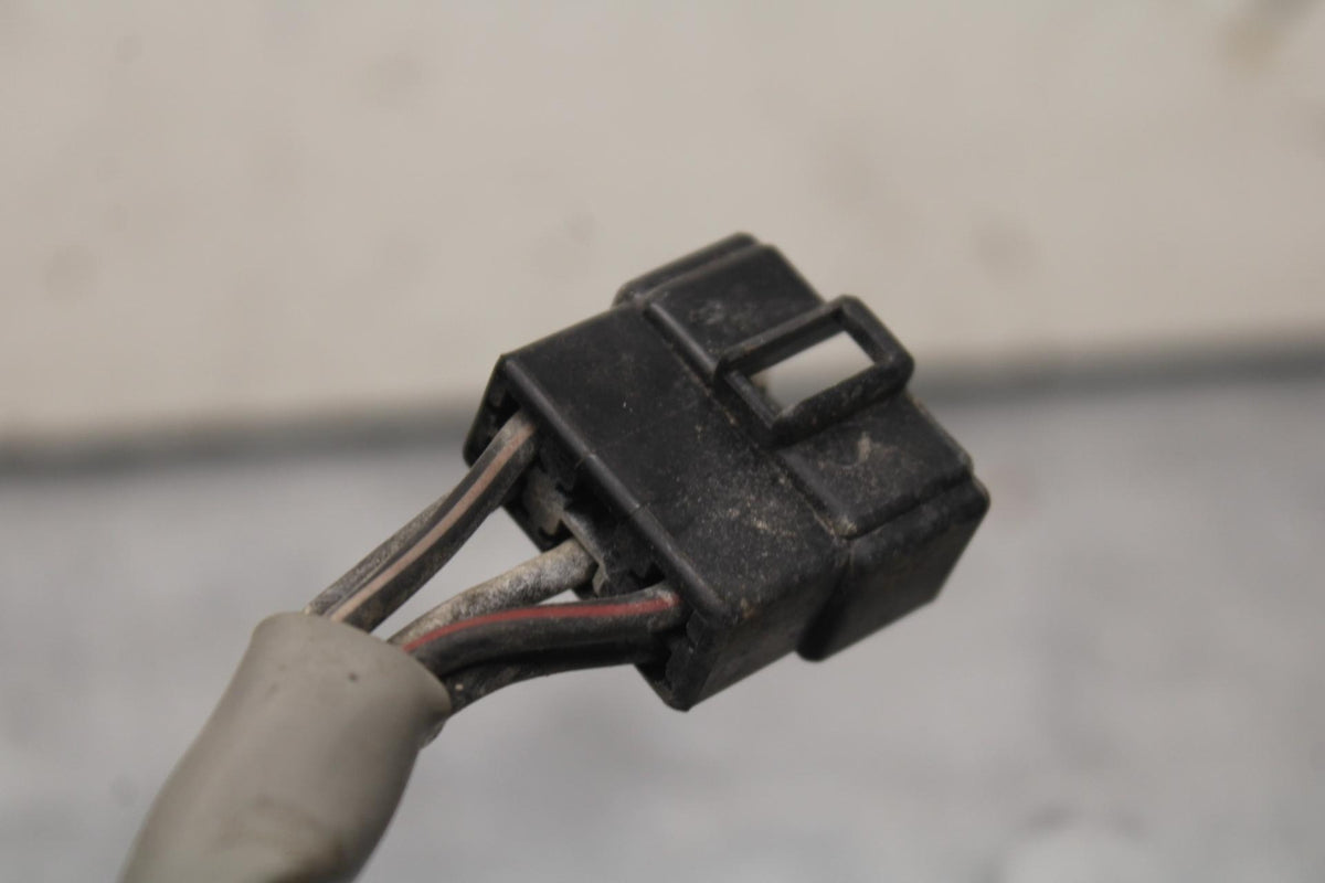 1999 Suzuki GSXR600 RECTIFIER VOLTAGE REGULATOR 32800-44D11 BB608