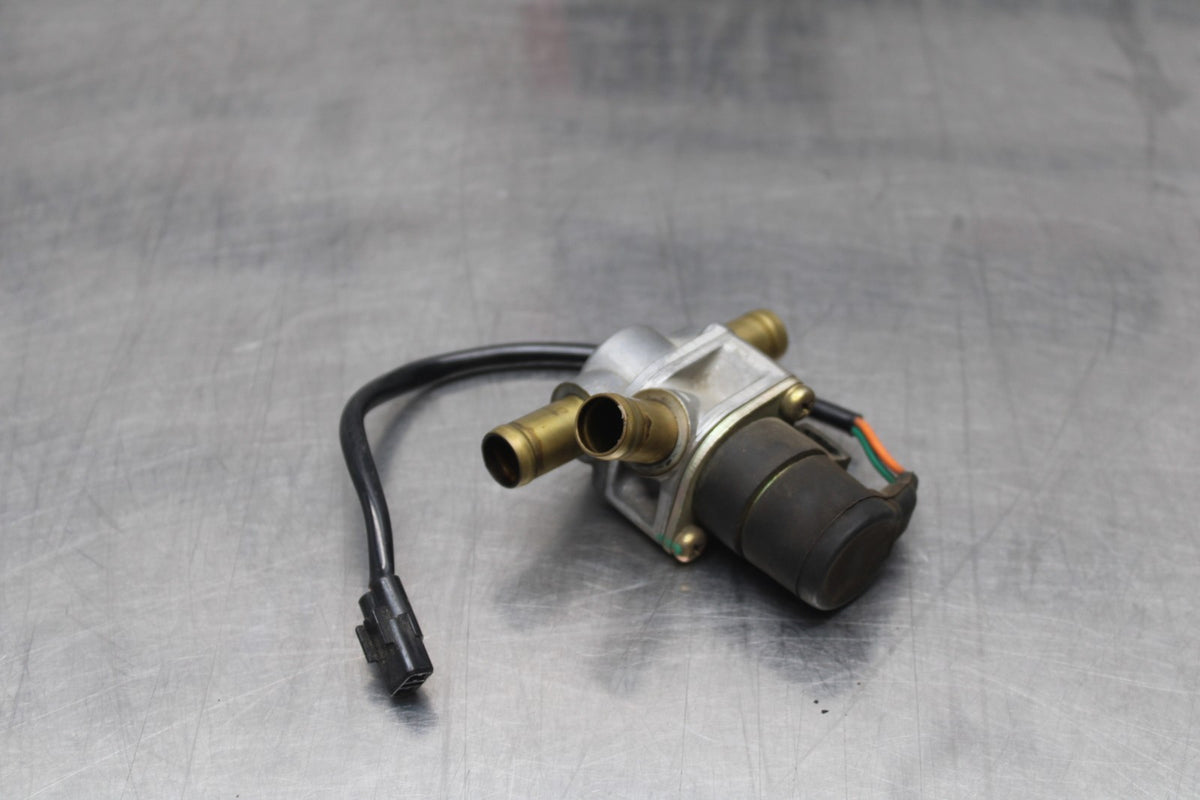 01-06 HONDA CBR600F4I AIR VALVE SOLENOID TOP ENGINE SWITCH SENSOR BB778