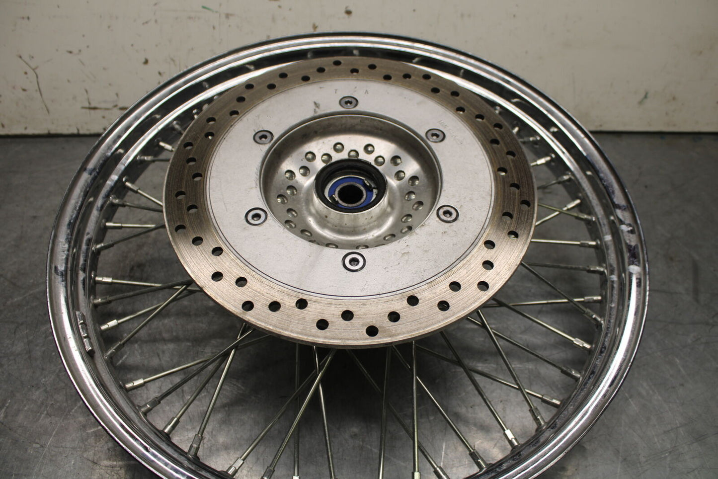 10-13 HONDA SHADOW RS 750 VT750RS FRONT WHEEL AND BRAKE DISC ROTOR BB718