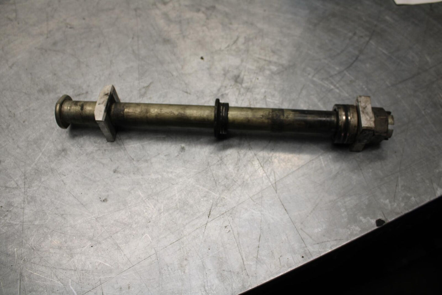 11-15 KAWASAKI ZX1000R REAR AXLE BACK WHEEL RIM PIVOT BOLT AXEL BB445