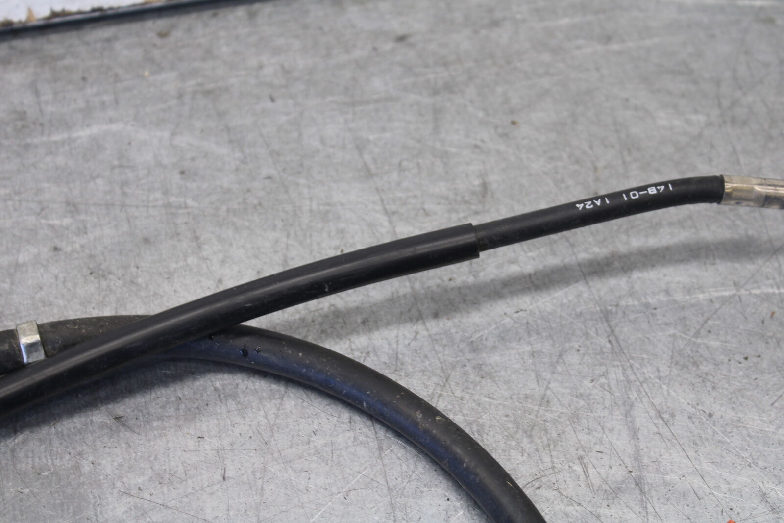 09-14 YAMAHA YZF R1 CLUTCH CABLE LINE BB696