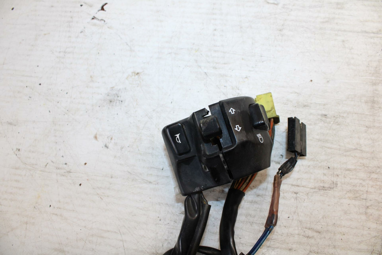 03-05 SUZUKI SV1000 LEFT CLIP ON HANDLE HORN SIGNALS SWITCH SWITCHES BB296