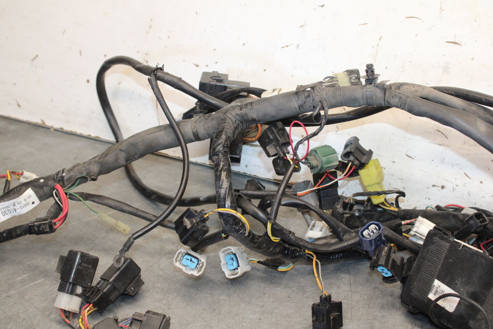 05-06 SUZUKI GSXR1000 MAIN ENGINE WIRING HARNESS WIRE LOOM 36610-41G30 BB677