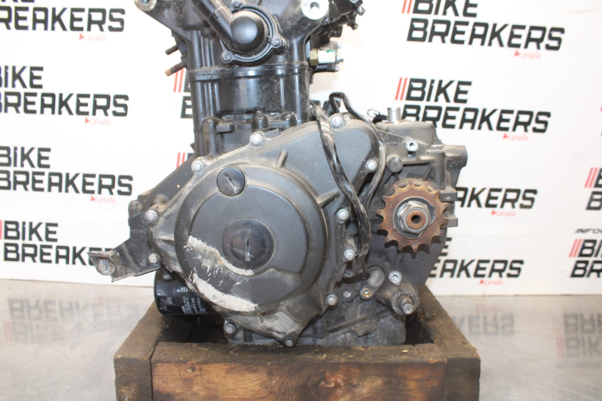 24-25 KAWASAKI NINJA 500 ABS ENGINE MOTOR BB899