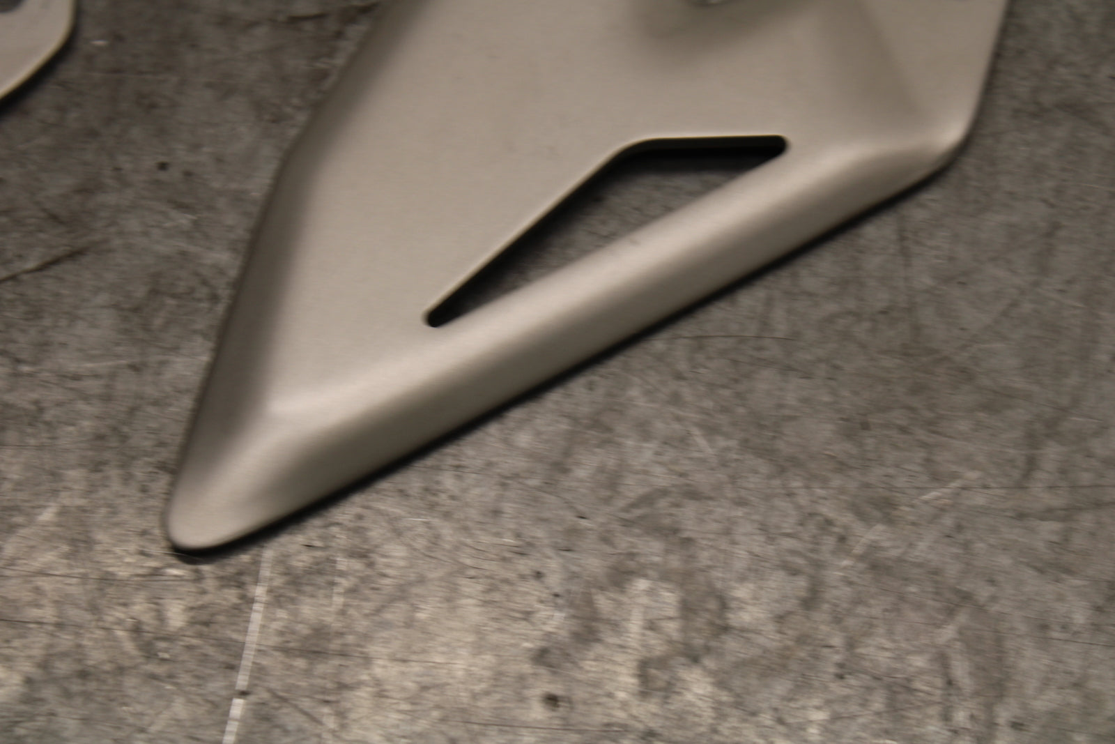 18-23 KAWASAKI NINJA 400 REARSET REAR SET HEEL GUARD COVER BB660 