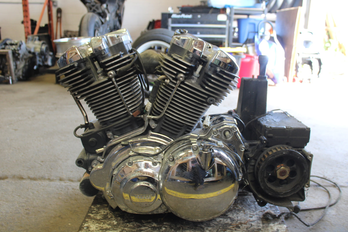 04 YAMAHA ROAD STAR XV1700A ENGINE MOTOR BB155