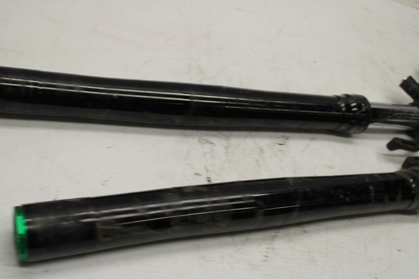 13-18 KAWASAKI NINJA ZX6R FRONT FORKS SHOCK SUSPENSION SET PAIR FOR PARTS  BB353