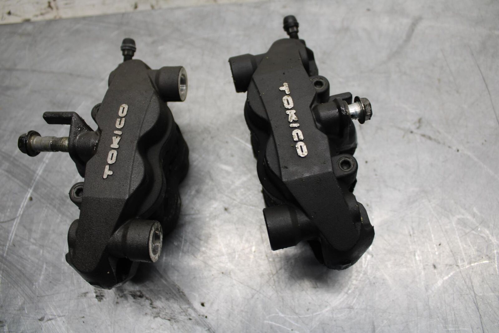 2008 Suzuki GSXR1000 RIGHT LEFT FRONT BRAKE CALIPER SET PAIR CALIPERS BB519