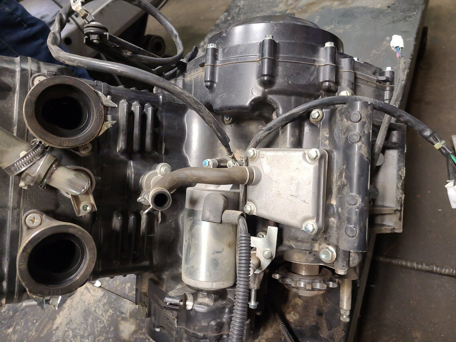 17-23 SUZUKI GSXR 250 GSX250RL8 ENGINE MOTOR BB490
