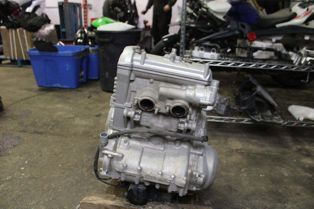 06 KAWASAKI NINJA 650 EX650 ENGINE MOTOR BB823