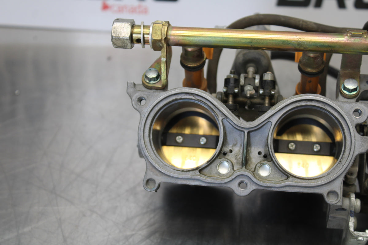 05-06 HONDA CBR600RR MAIN FUEL INJECTORS / THROTTLE BODIES BB159