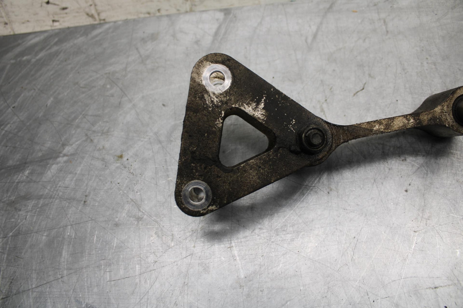 02-03 HONDA CBR900RR 954 REAR DOGBONE SHOCK LINKAGE LINK BB497