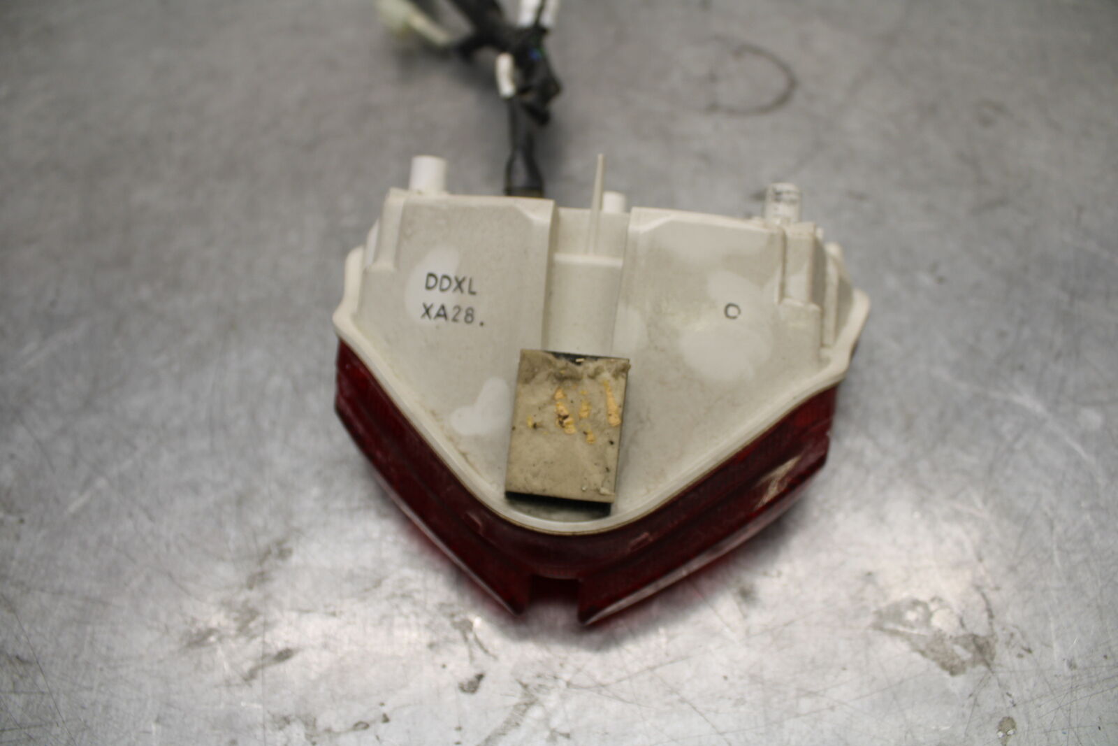 08-10 SUZUKI GSXR750 REAR TAIL TAILLIGHT BACK BRAKE LIGHT BB476