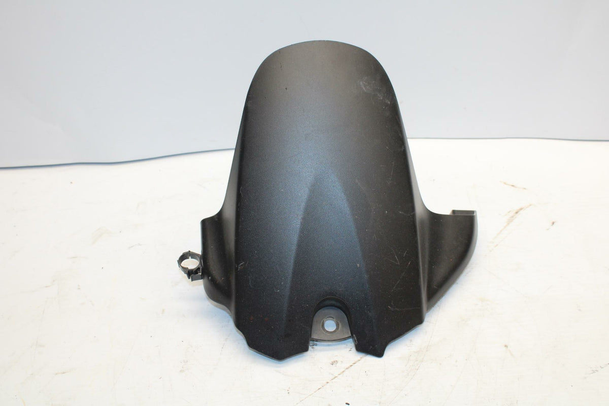 08-09 SUZUKI GSXR600 REAR BACK WHEEL TIRE HUGGER FENDER BB250