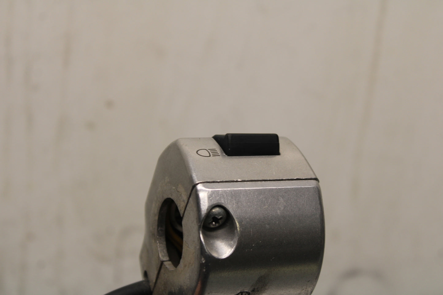 00 SUZUKI INTRUDER 1500 VL1500 LEFT HANDLE HORN SIGNALS SWITCH BB761 