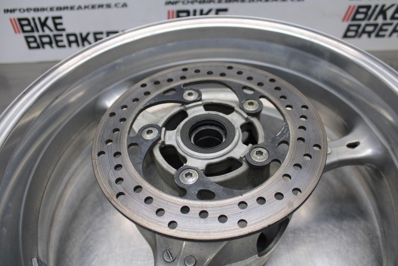 07 SUZUKI GSXR1000 REAR WHEEL BACK RIM & ROTOR BRAKE DISC BB770