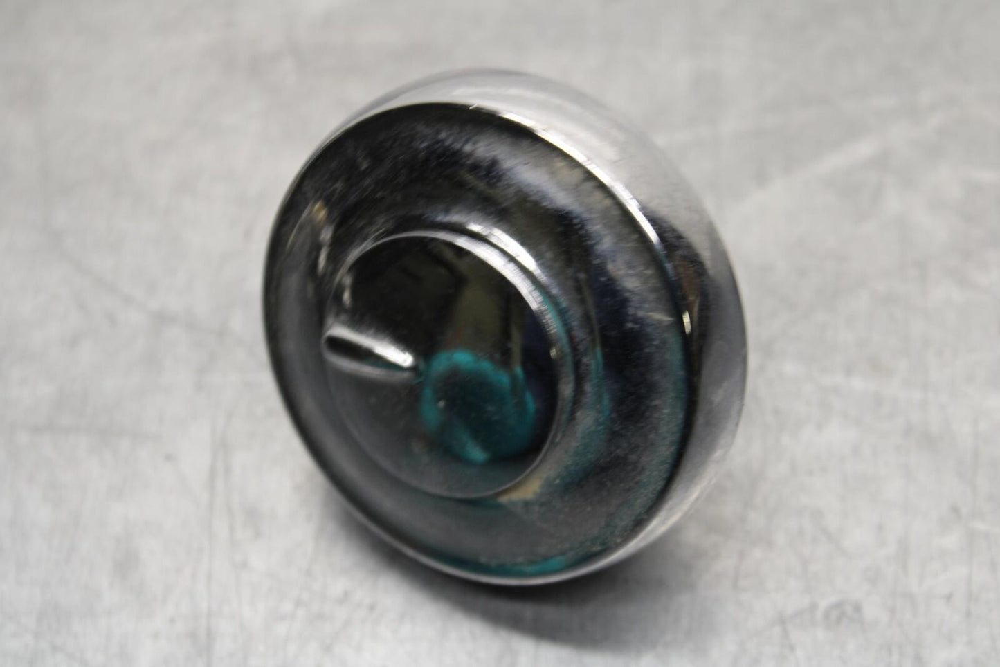 2006 Kawasaki Vulcan 900 VN900B Classic IGNITION LOCK KEY SET W/ GAS CAP  BB585